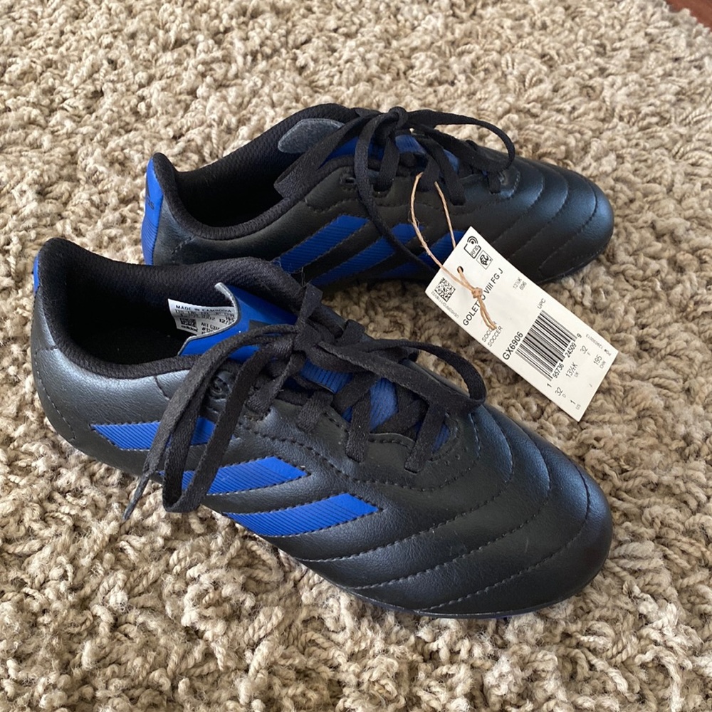 Adidas soccer cleats